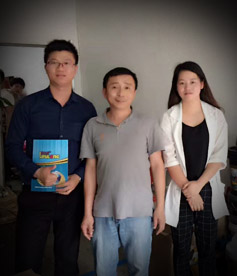 感谢润滑油行业何总百般对比后坚决选择与华企立方合作，我们必牢记使命，尽一切能力帮助企业网络营销落地，做良心企业。